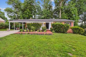 featured image of 1397 Canterbury Way