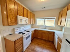 4675 Hahns Peak Dr - Photo 1 of 1