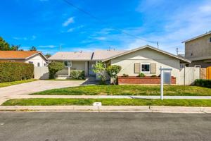 featured image of 2171 Fairfield St