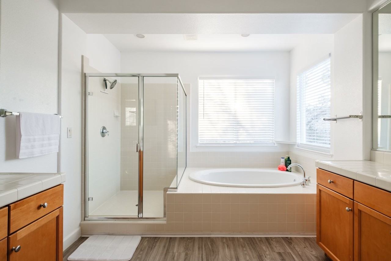 416 Cranston Ct - Photo 4 of 16