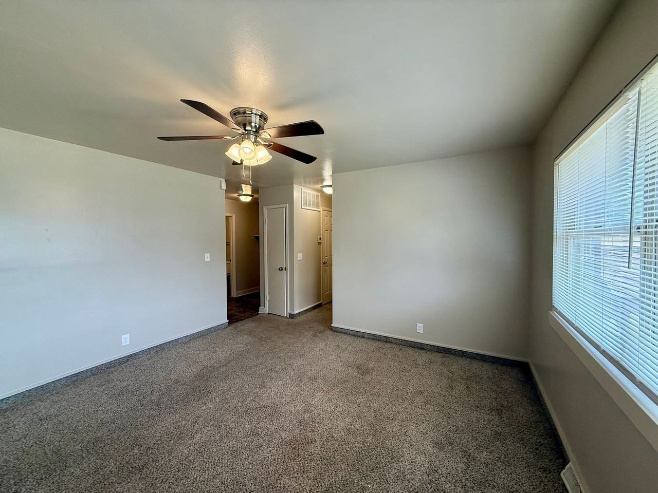 2424 W Savannah St - Photo 2 of 21
