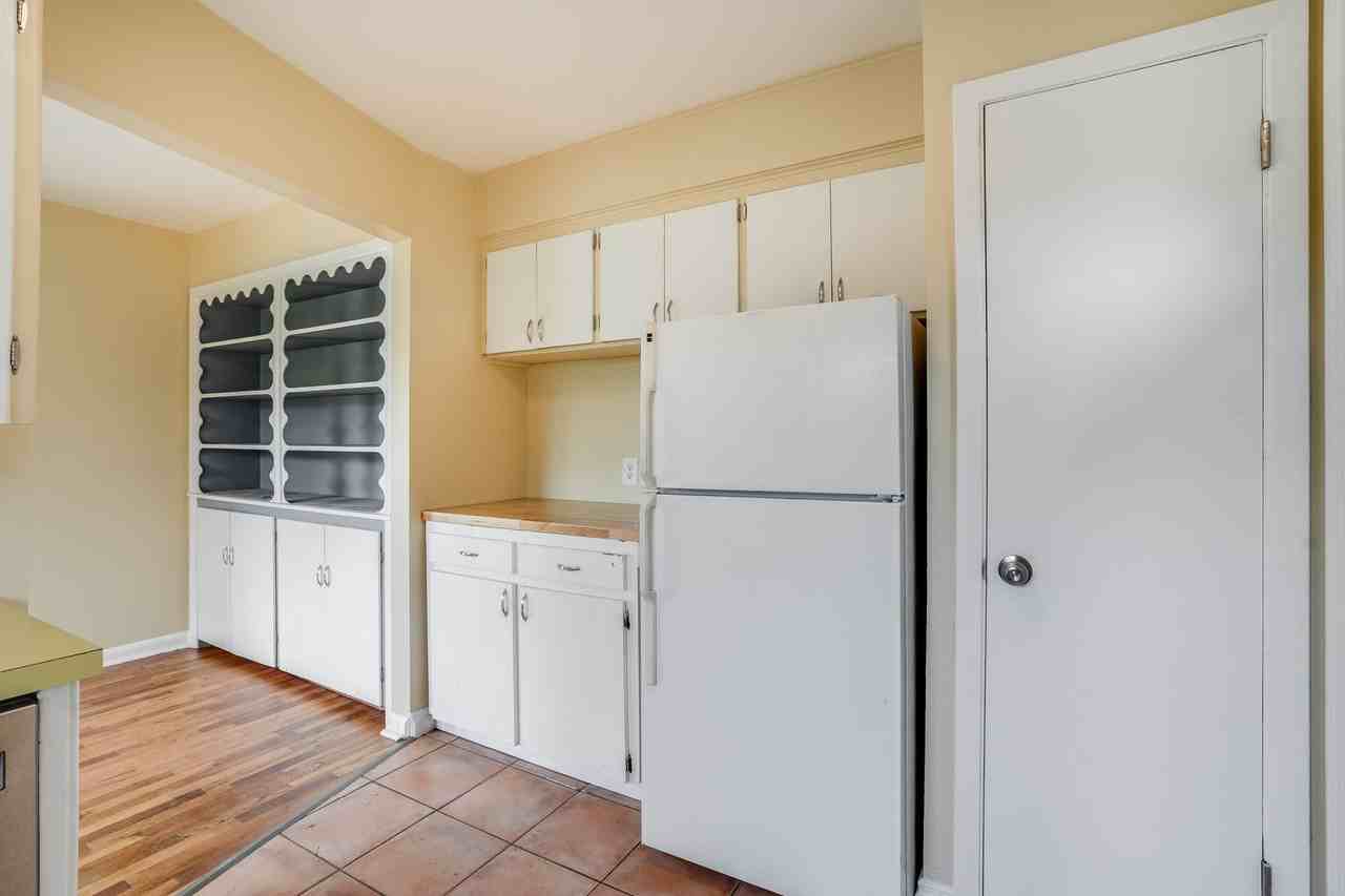 6806 N Monteith Ave - Photo 5 of 12