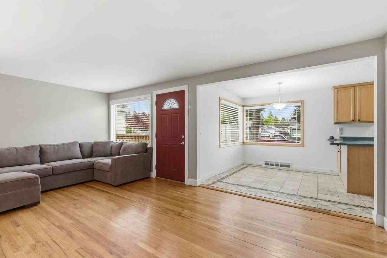 1017 E 40th Ave - Photo 4 of 47