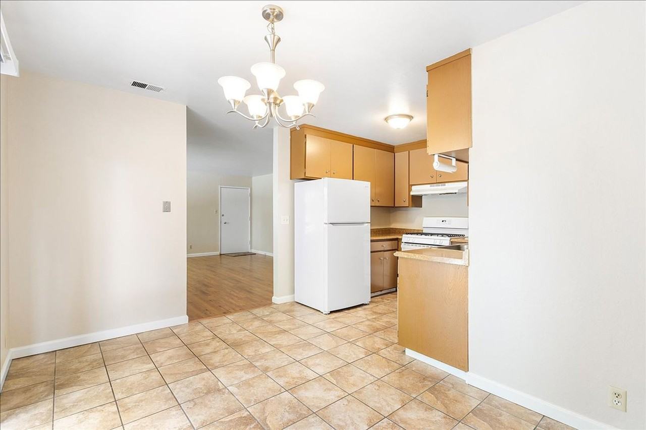 2120 San Antonio Ave #E - Photo 7 of 15