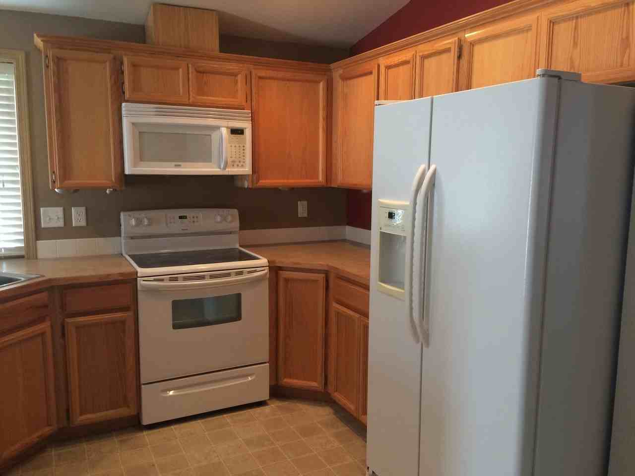 1900 Leanne Ave - Photo 7 of 20
