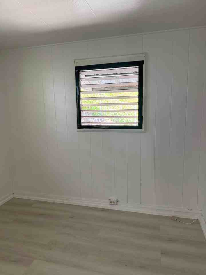 2046 Palolo Ave #C - Photo 3 of 9