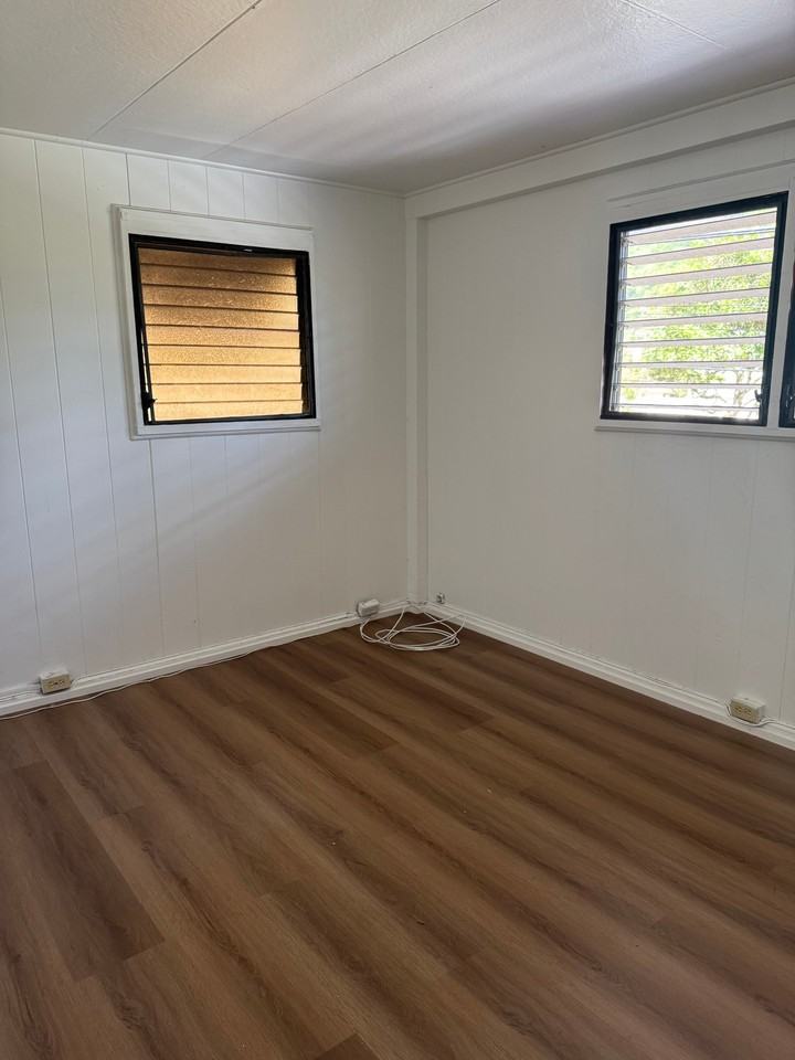 2046 Palolo Ave #C - Photo 4 of 9