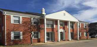 KU-Country Club Apts - Photo 1 of 1