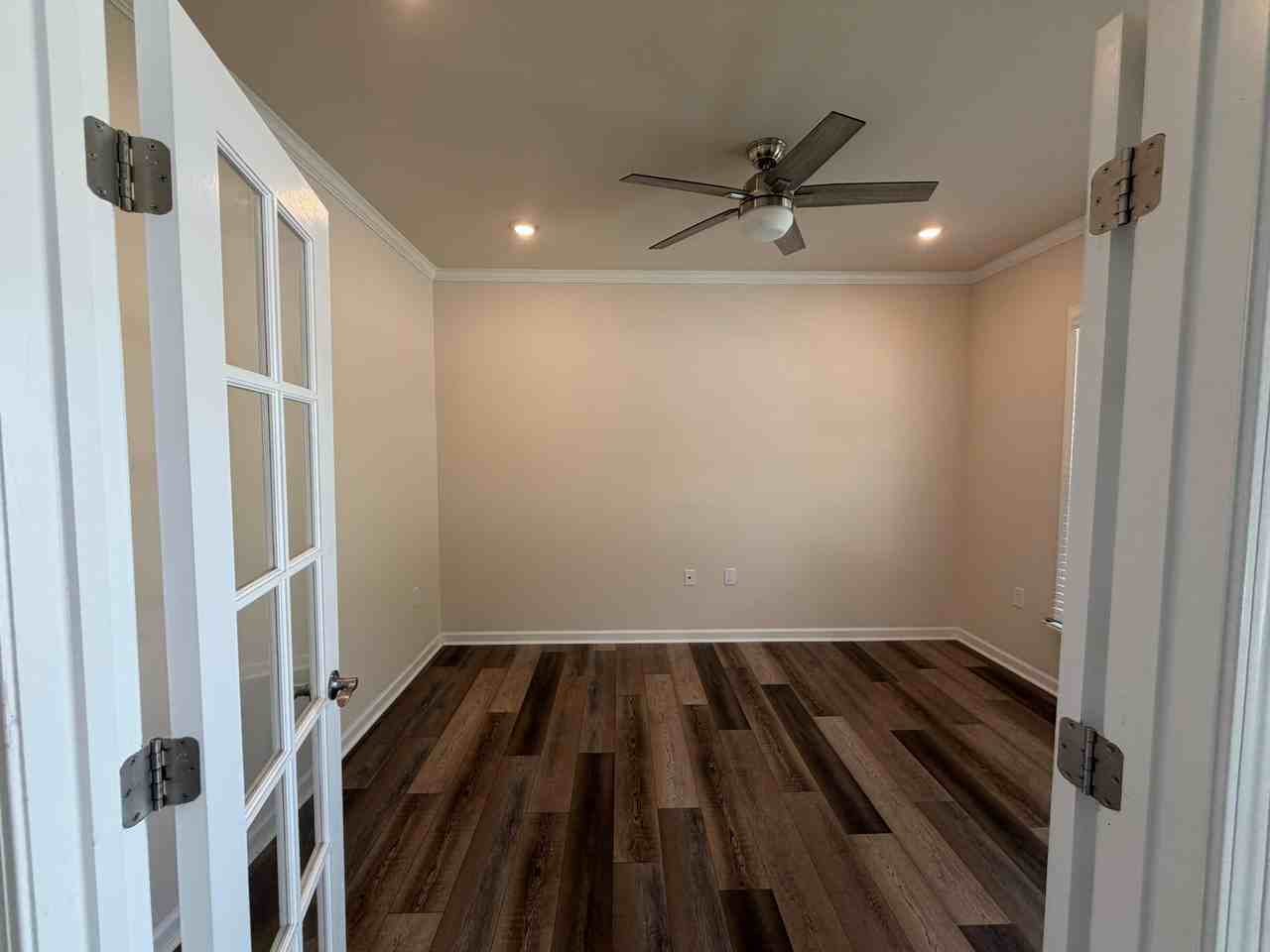 2095 Bethpage Dr #1 - Photo 3 of 41