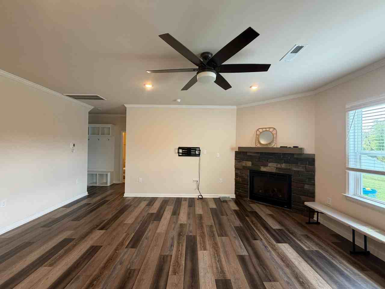 2095 Bethpage Dr #1 - Photo 7 of 41