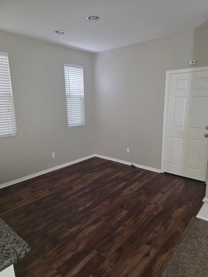 40235 Ayer Ln - Photo 7 of 20