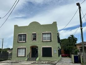 Spacious 1 Bedroom / 1 Bath Rentals in Little Havana - Photo 1 of 1
