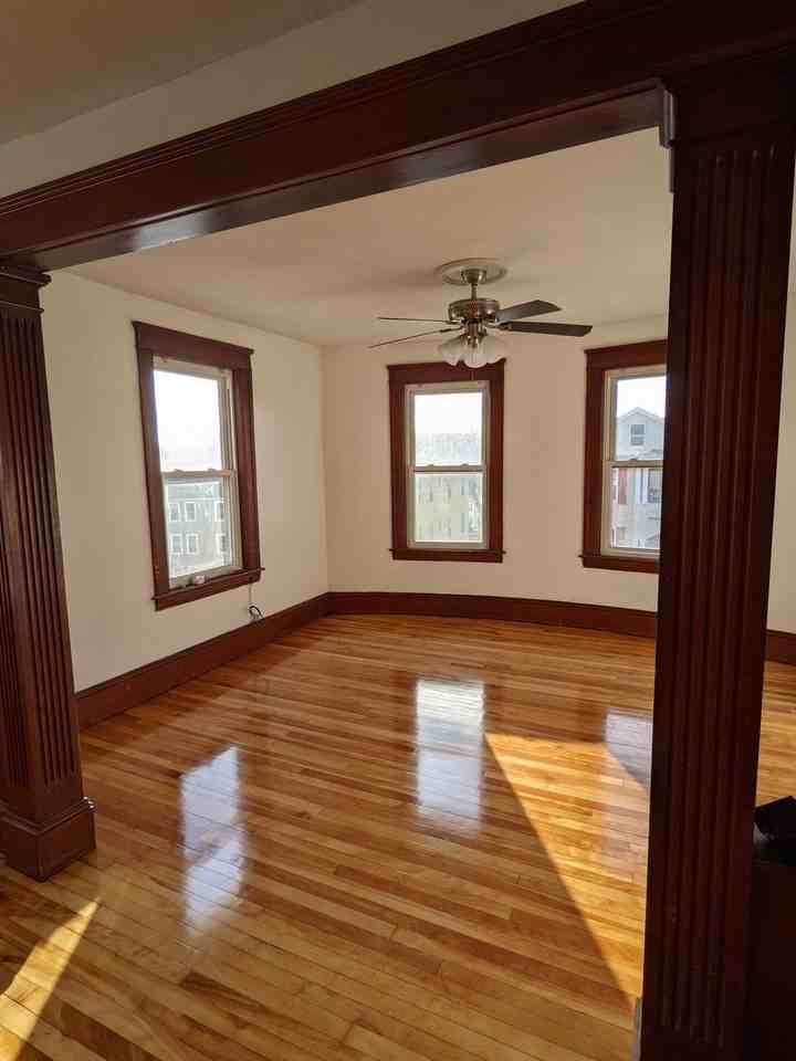 72 Fairfax Rd #3 - Photo 2 of 14