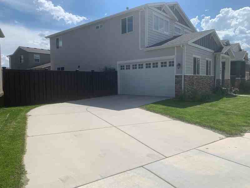593 W Life Dr - Photo 2 of 24