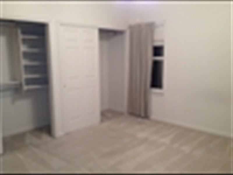 1444 E St - Photo 5 of 7