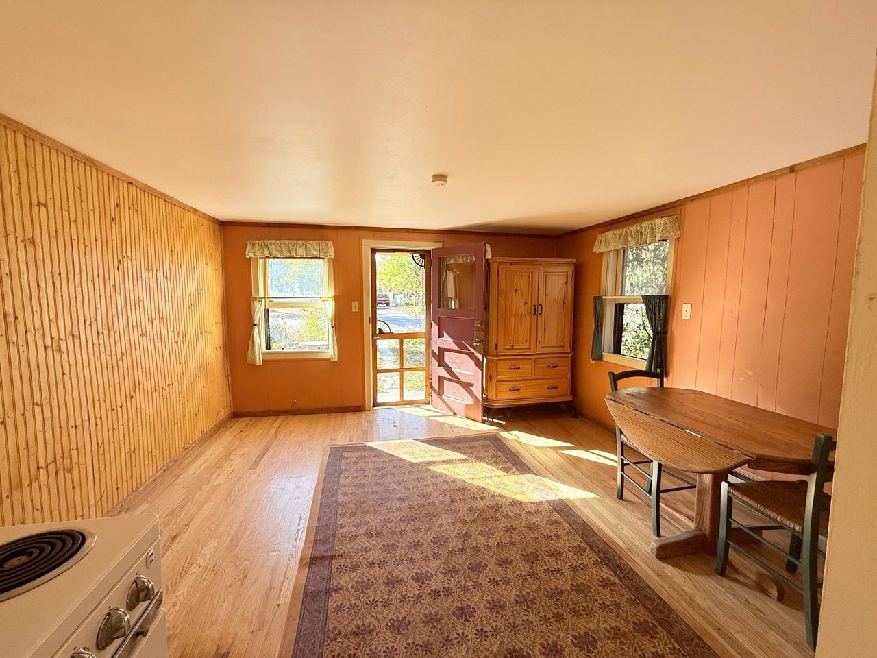 425 En - Photo 3 of 5