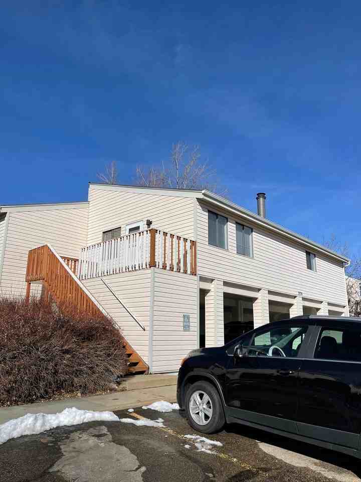 3720 Iris Ave - Photo 3 of 17