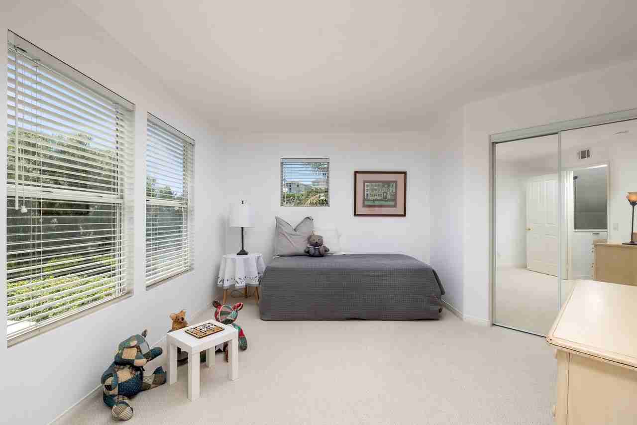 132 Cameray Hts - Photo 4 of 9