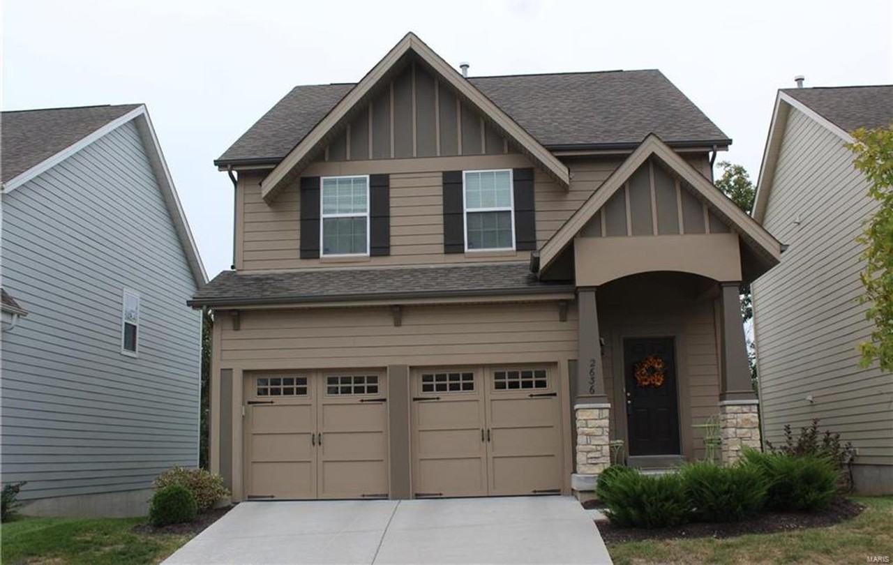 2636 Grover Crossing Way - Photo 2 of 15