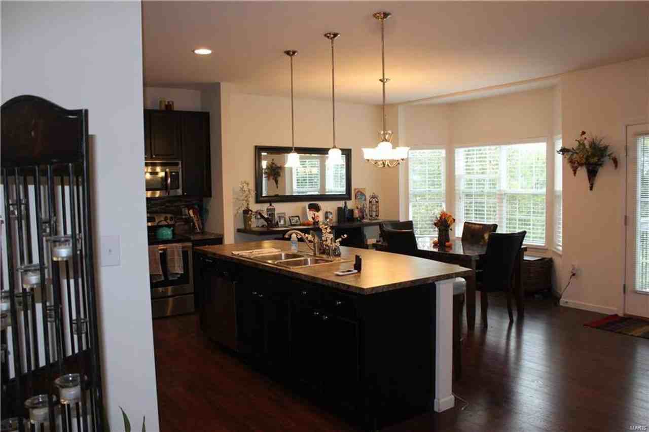 2636 Grover Crossing Way - Photo 4 of 15