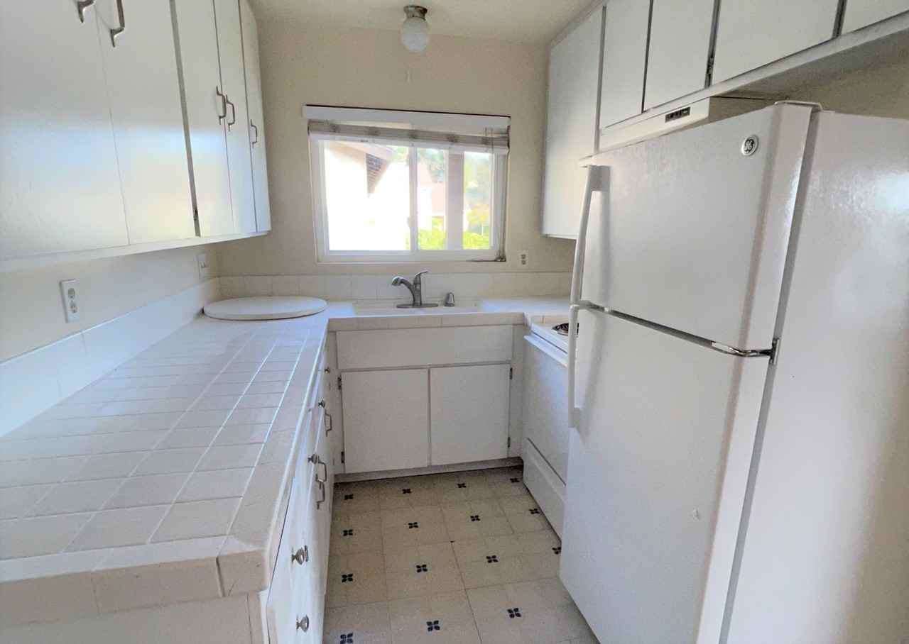 9918 Caminito Bolsa - Photo 4 of 11