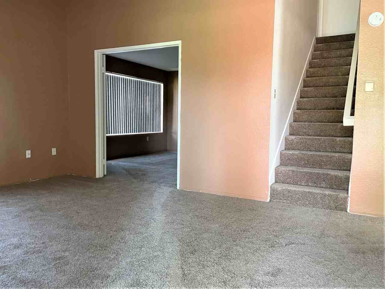 10847 Carbet Pl - Photo 3 of 14