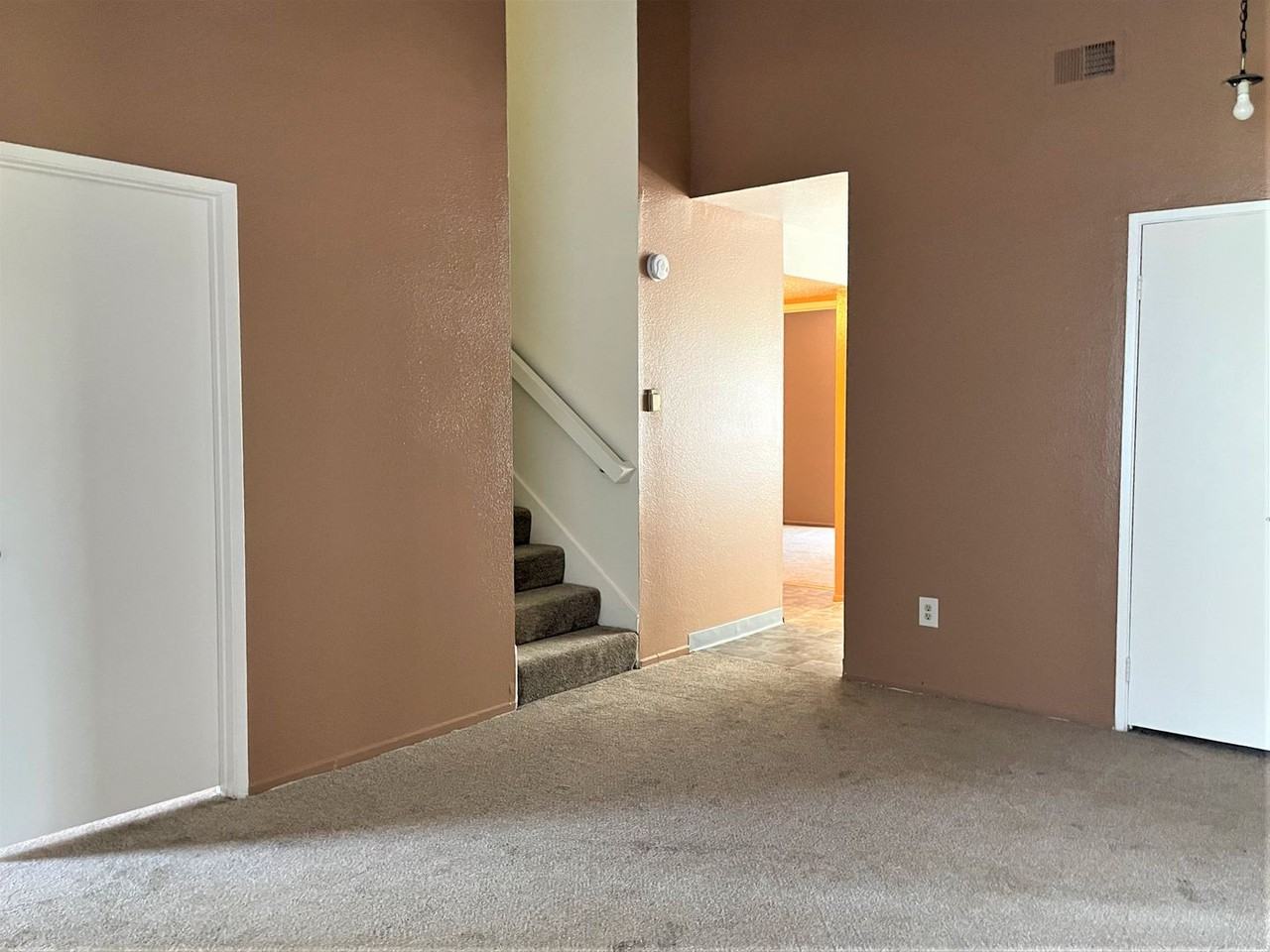 10847 Carbet Pl - Photo 4 of 14