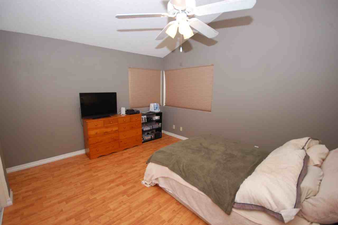 517 Barnett Dr - Photo 7 of 9