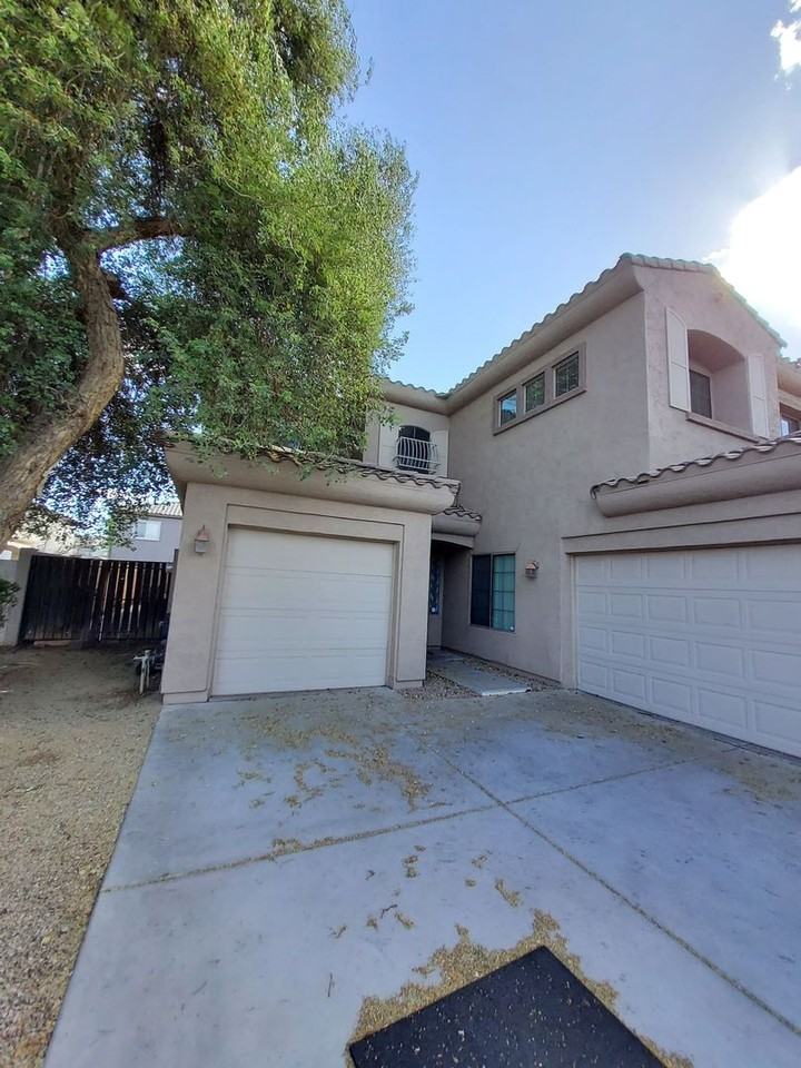 17421 W Papago St - Photo 2 of 17