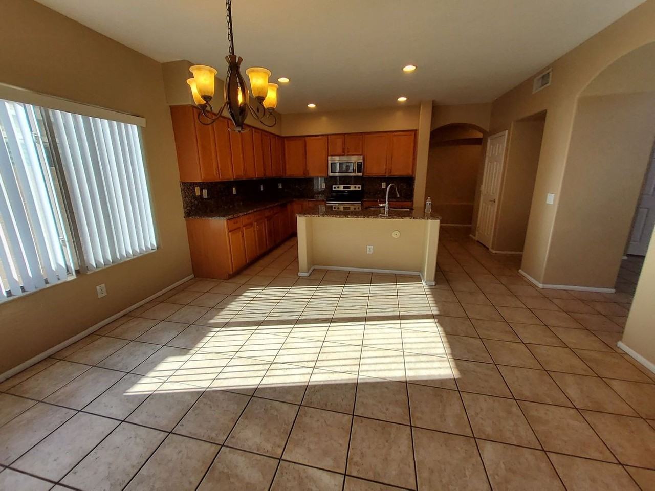 17421 W Papago St - Photo 3 of 17