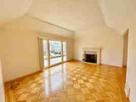 featured image of 147 Forest View Dr