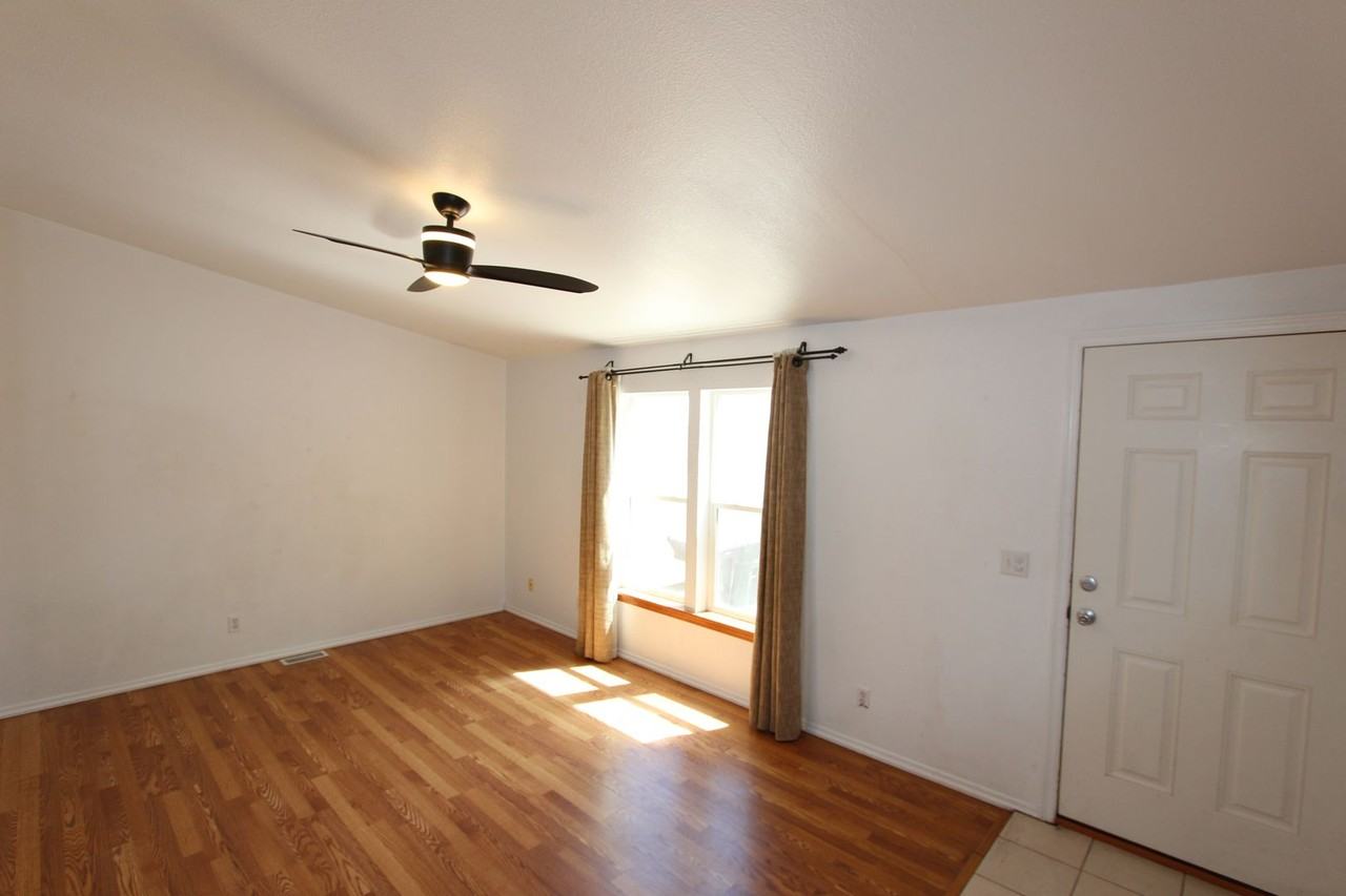 1743 W Mikey Dr - Photo 6 of 19
