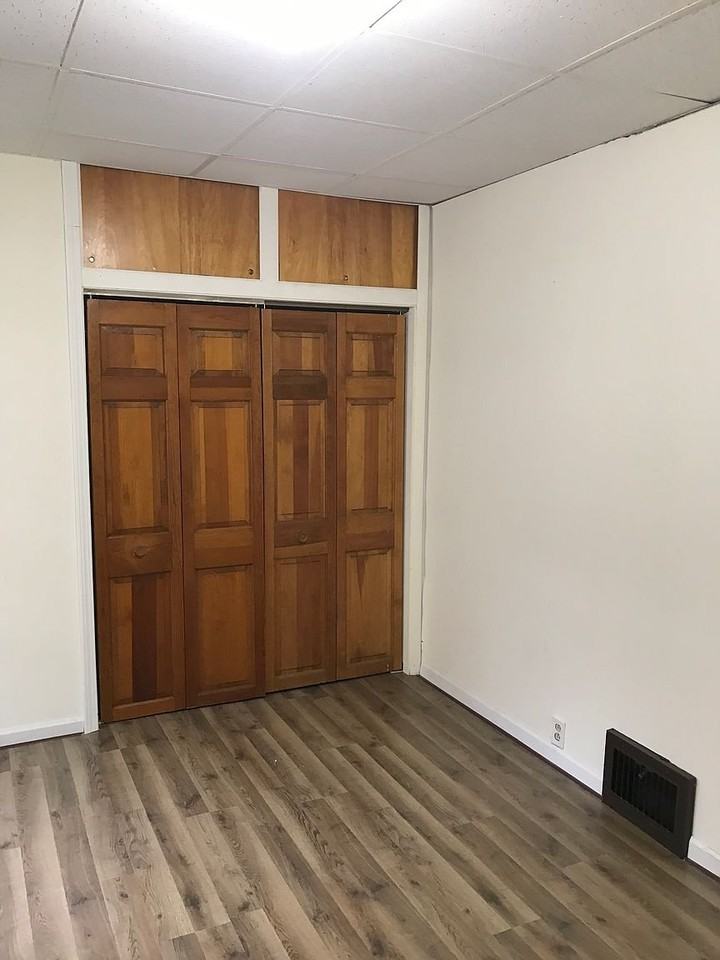 1006 S 35th St - Photo 6 of 15