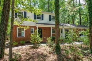 featured image of 2737 Dogwood Rd