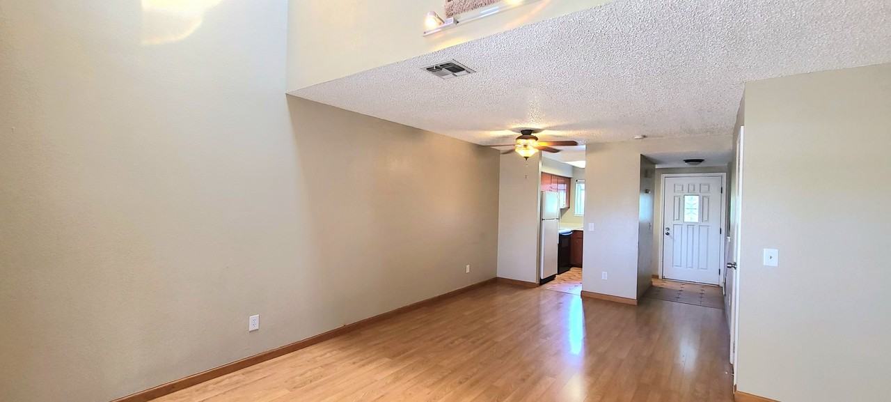 4358 Greenholme Dr #9 - Photo 4 of 15