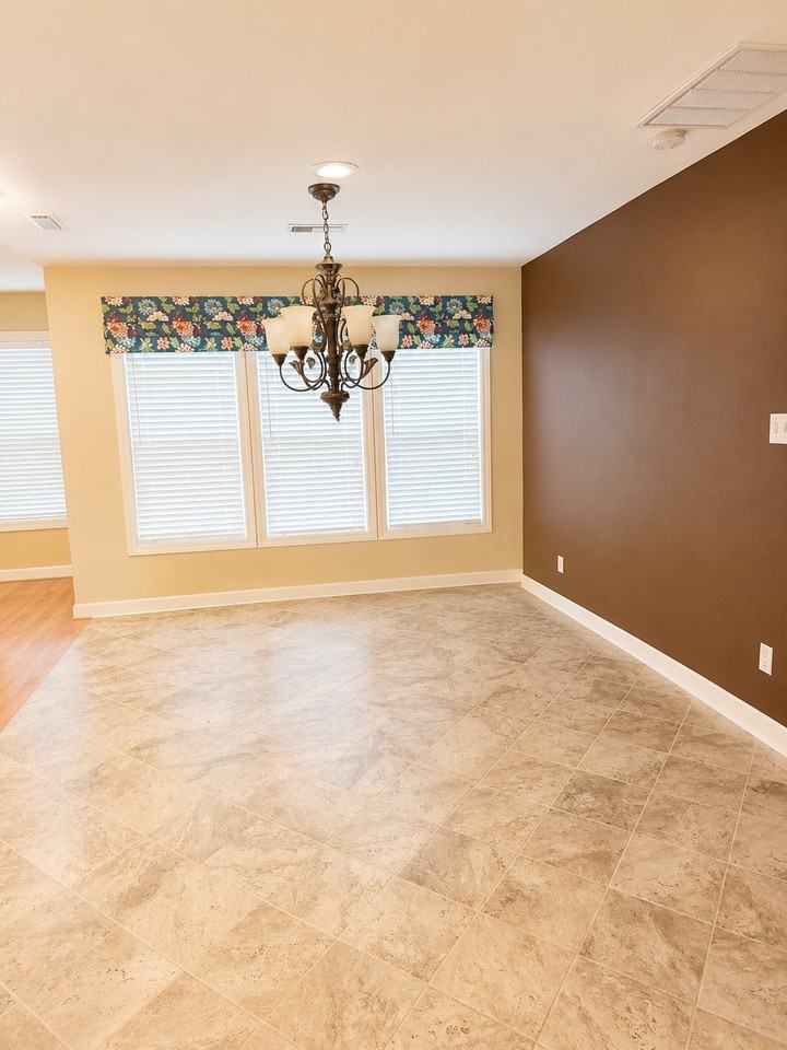 109 W Tateway Rd - Photo 3 of 20