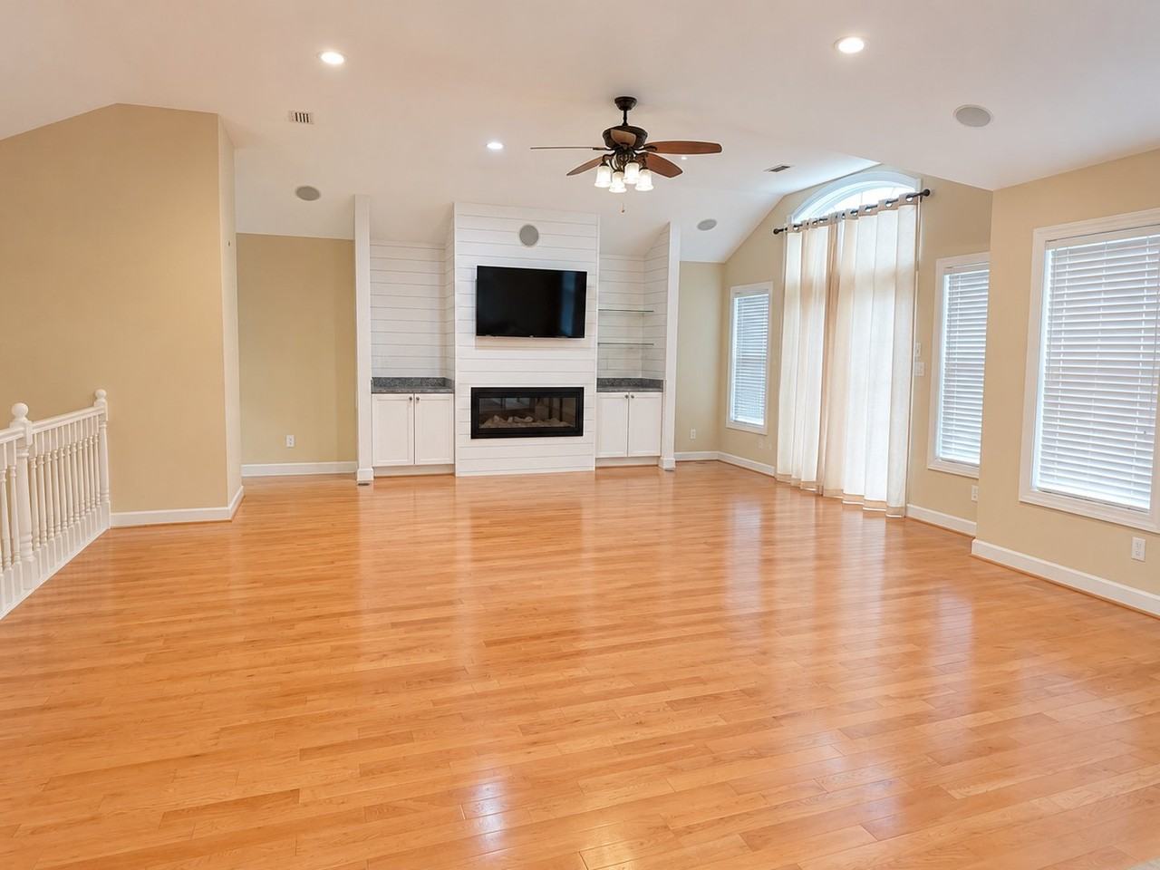 109 W Tateway Rd - Photo 4 of 20