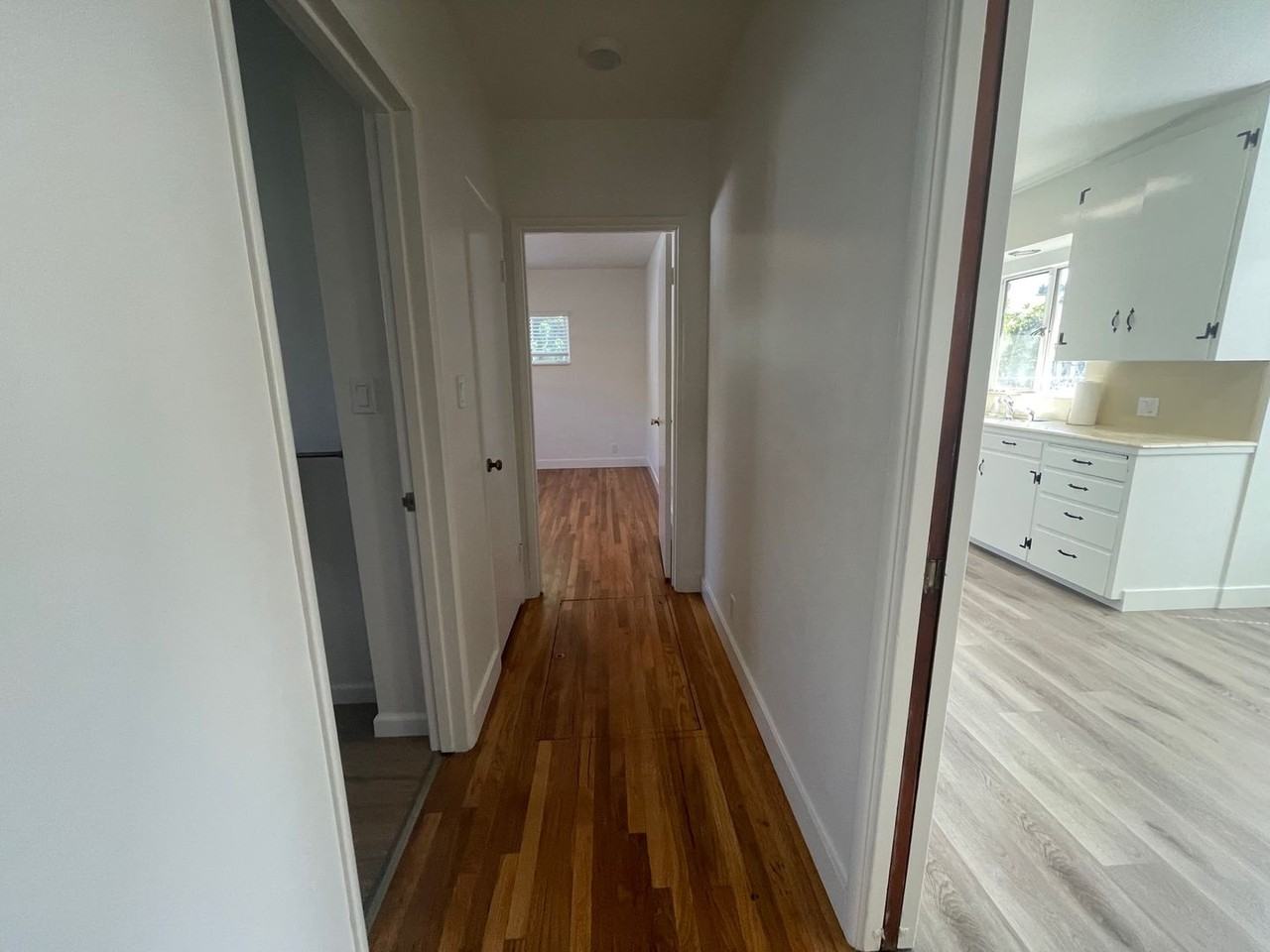 1106 Chino St - Photo 6 of 9