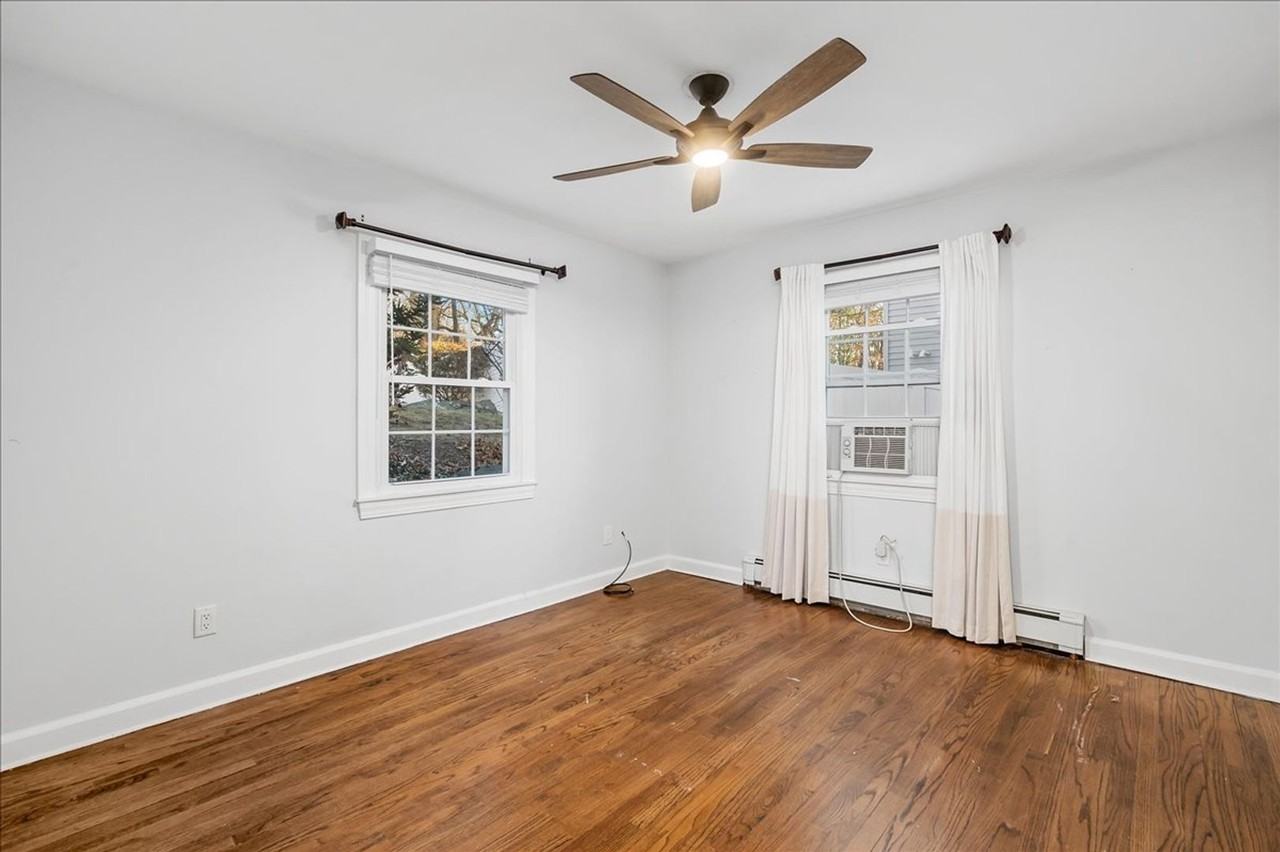 46 Upland Ave - Photo 7 of 24