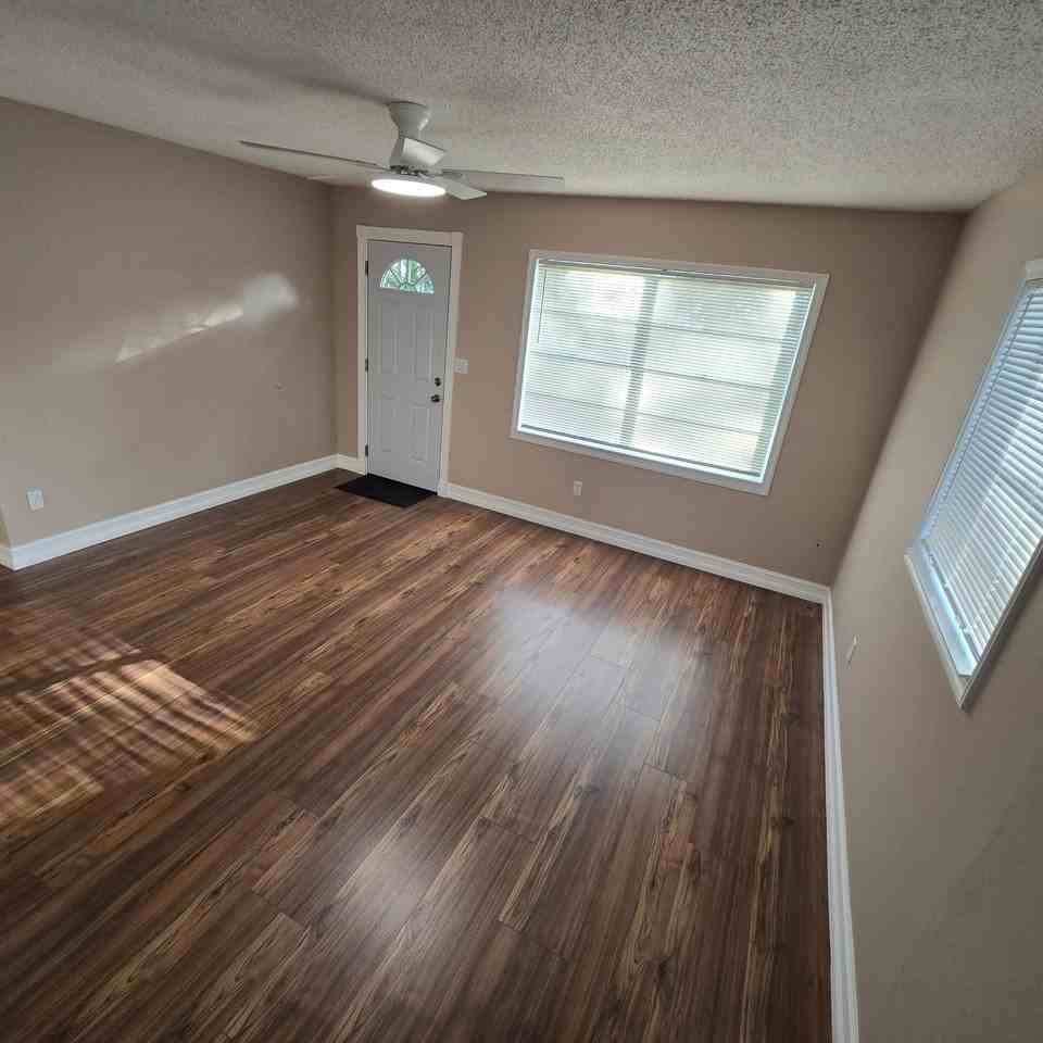 5935 S Ashlawn Way #1 - Photo 7 of 16