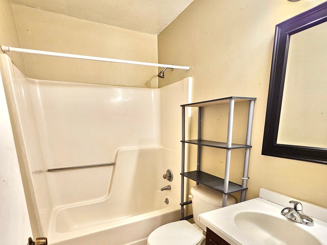 2503 Harley Dr - Photo 6 of 10