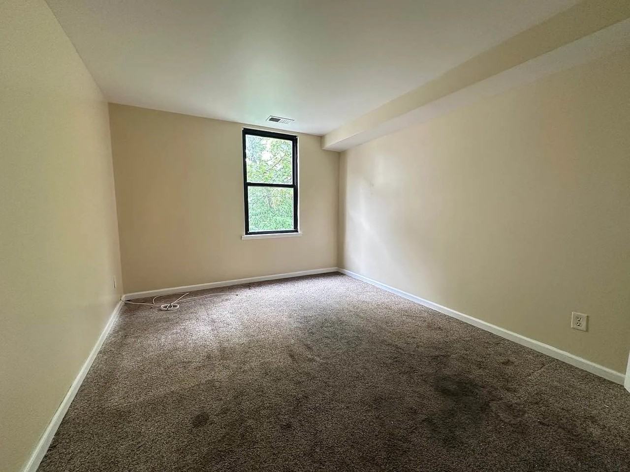 2000 Mapes Ave #2 - Photo 6 of 9