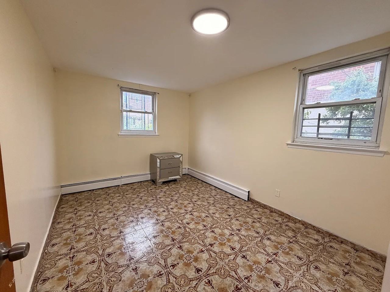 854 Throggs Neck Expy #1 - Photo 6 of 8