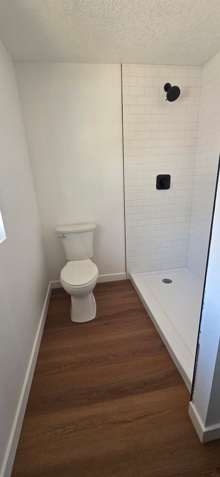 469 W 2nd St #1