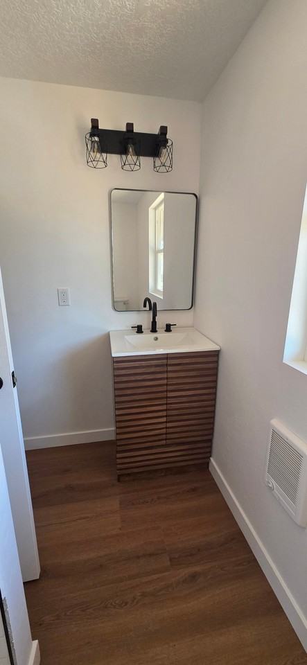 469 W 2nd St #1 - Photo 2 of 5