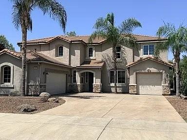 2337 N Silvervale St - Photo 3 of 16