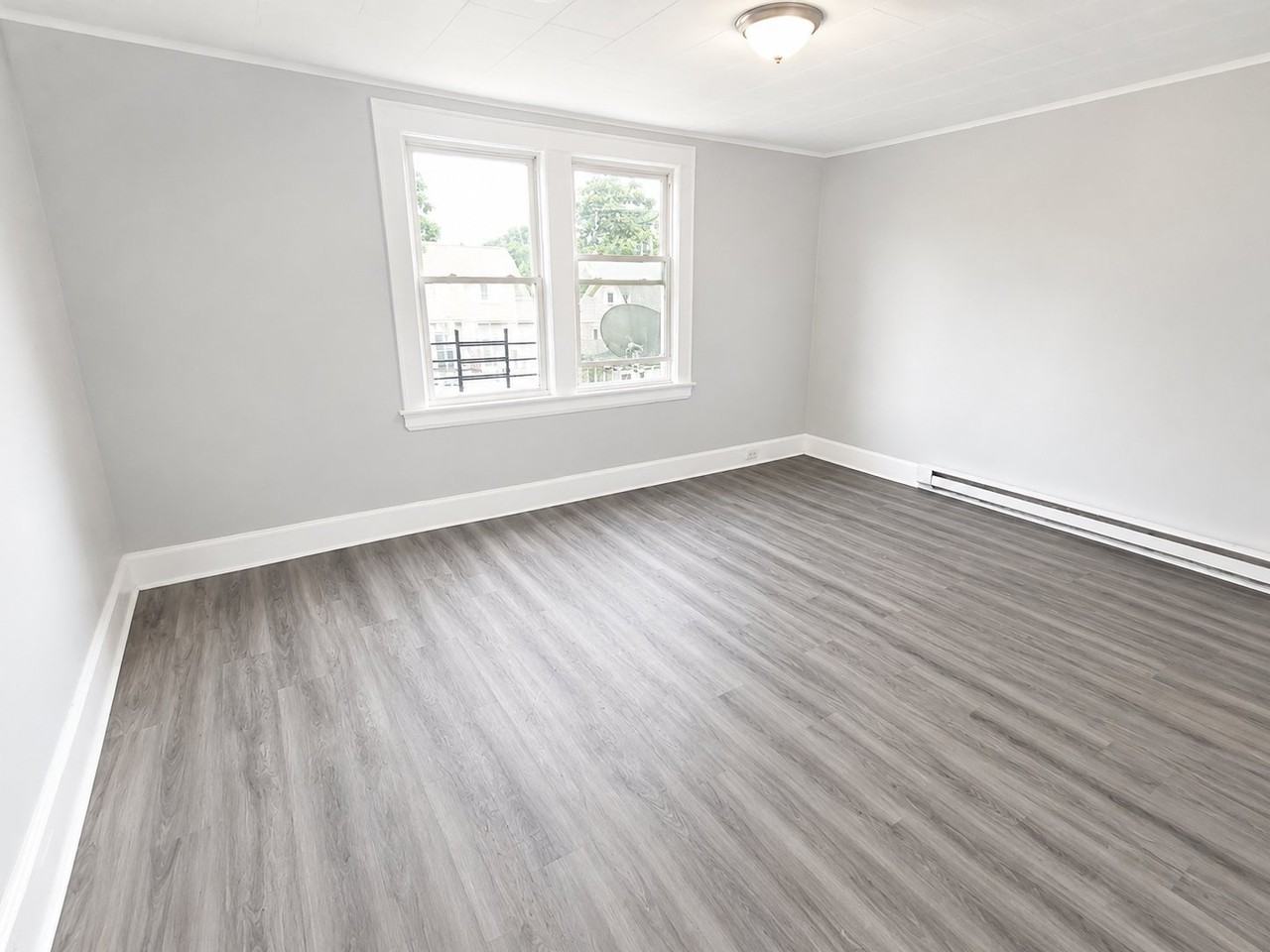 9 Kenmore Ave #3 - Photo 3 of 6