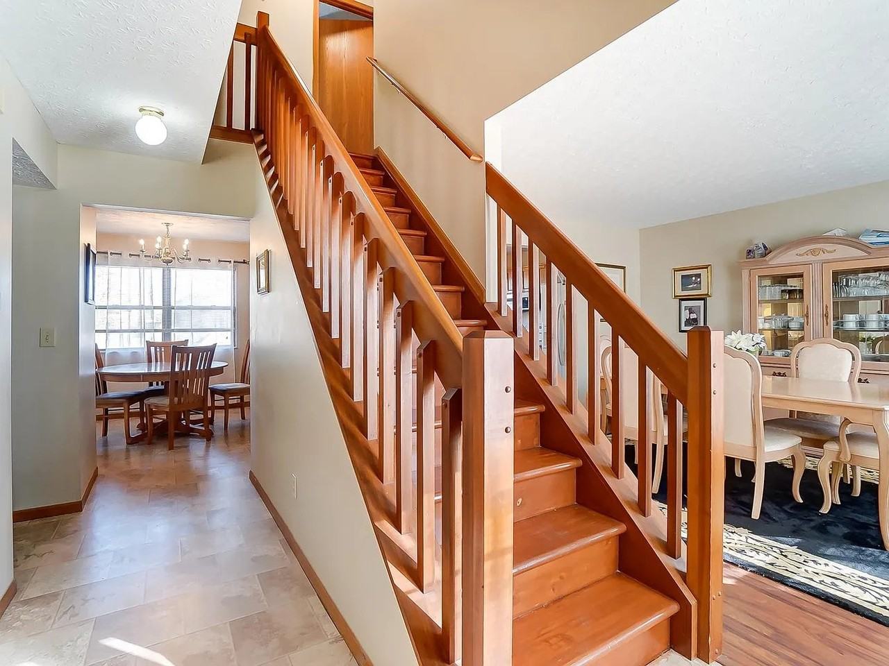 4056 Brookrun Dr - Photo 4 of 14