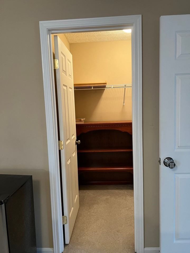 9999 Cherryknoll Ct - Photo 6 of 6