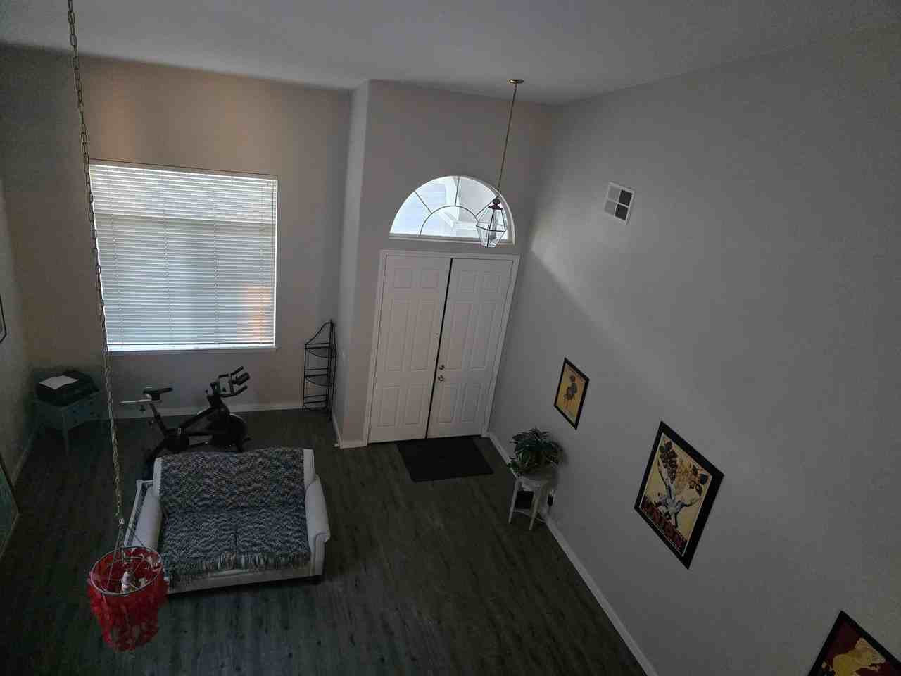 39271 Memory Dr - Photo 3 of 10